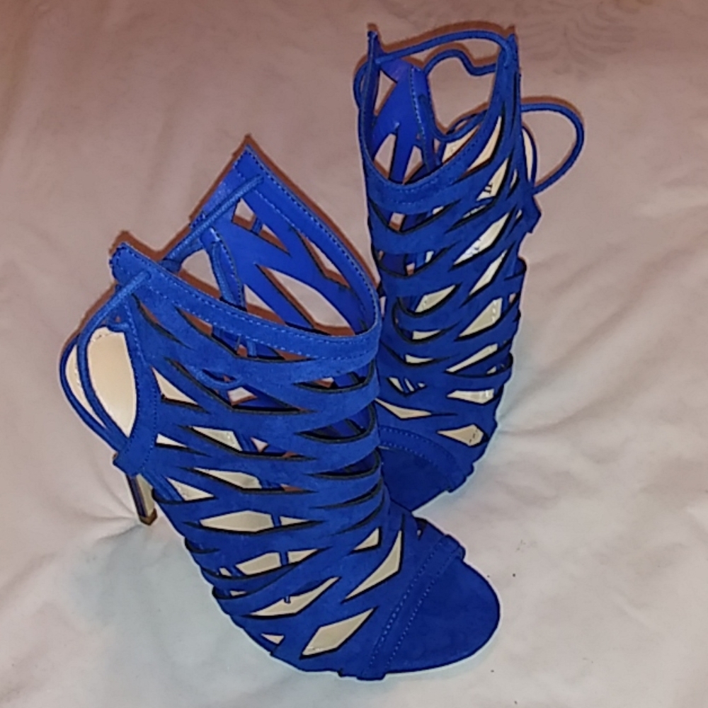 JustFab Blue High Heels Open Toe Size 6.5
